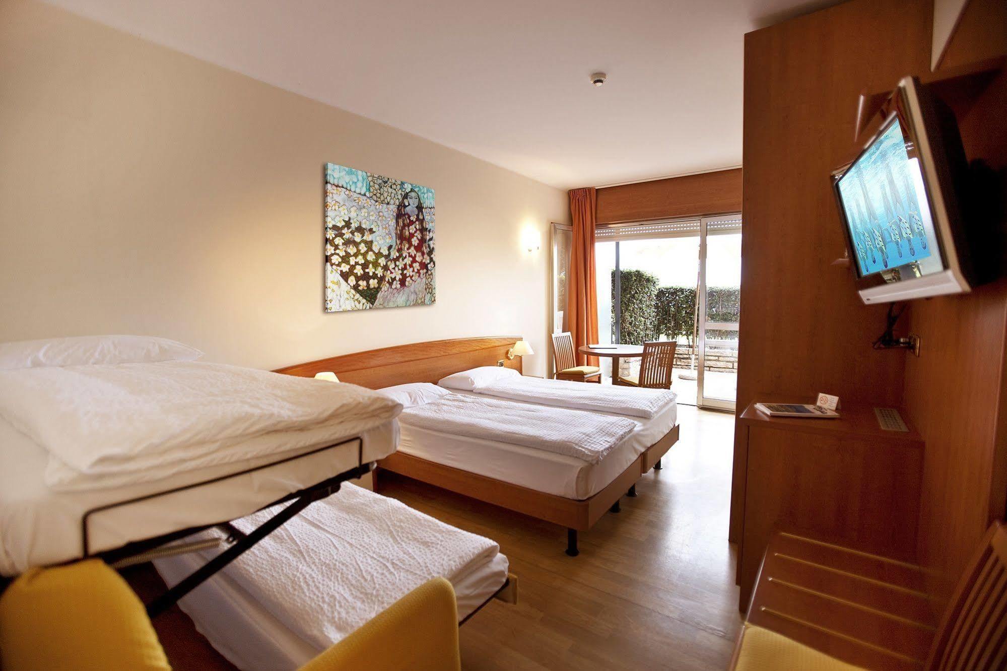 Ambienthotel Spiaggia Malcesine Buitenkant foto